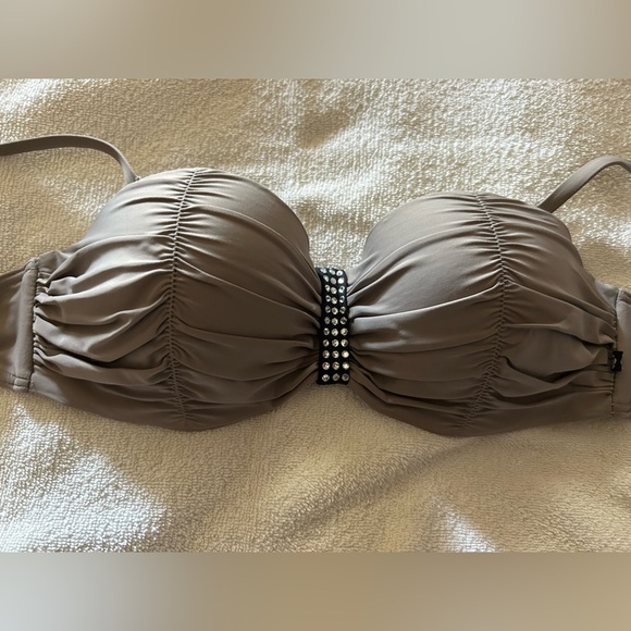 La Vie En Rose Taupe Bikini Top - Picture 5 of 5